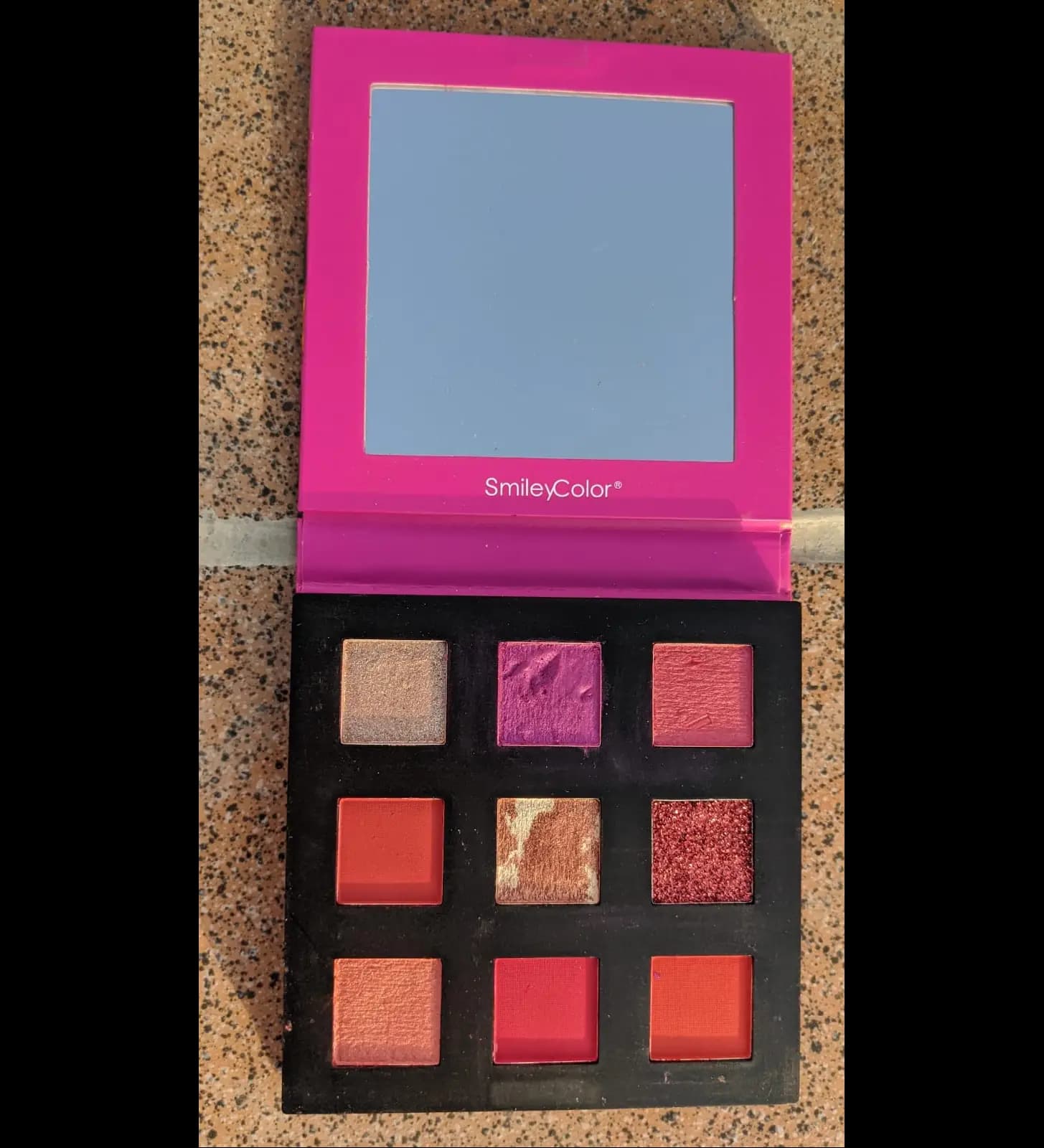 Smiley Color Eyeshadow Palette-9 shades